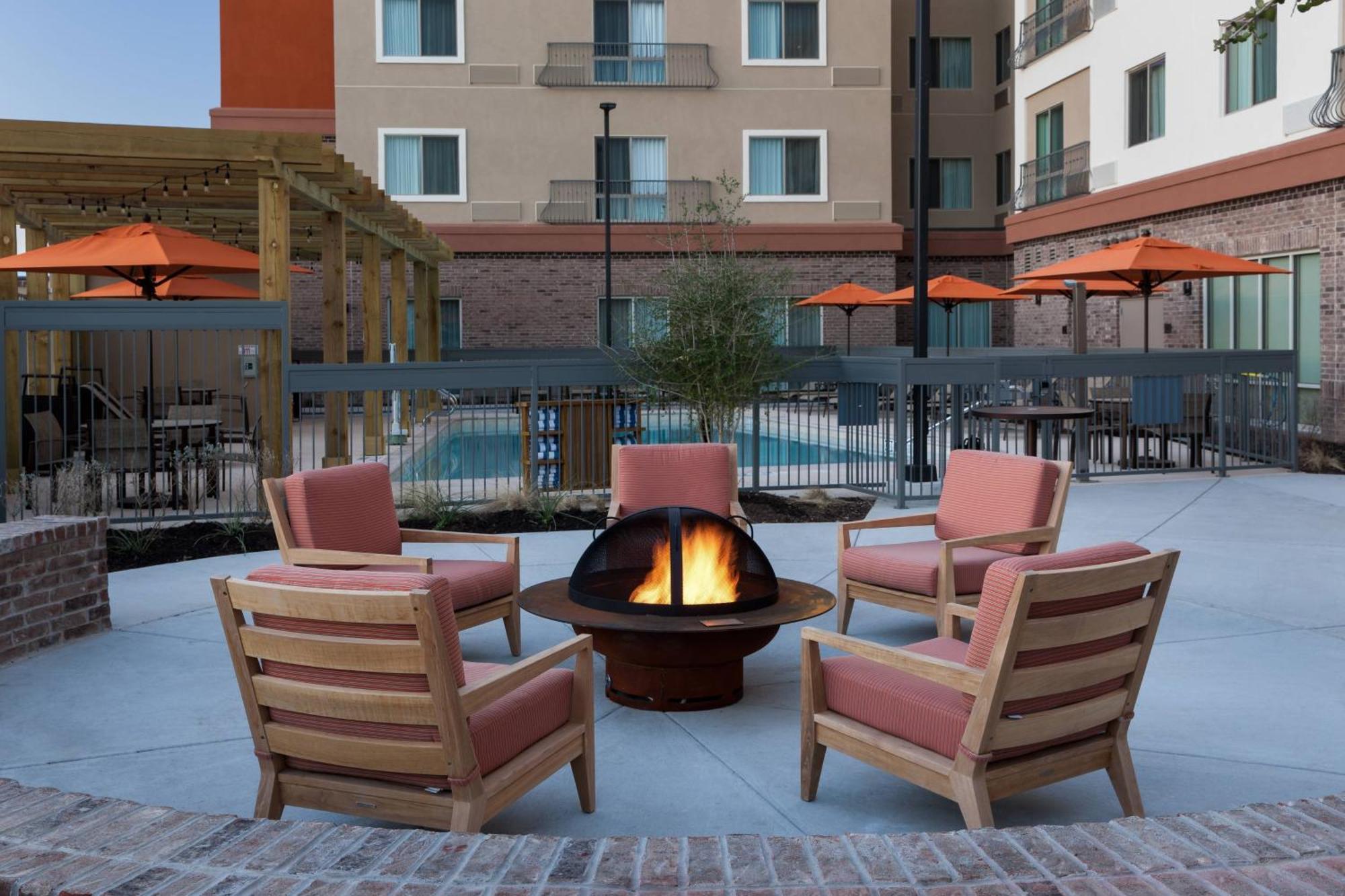 Courtyard By Marriott Fort Worth Historic Stockyards Εξωτερικό φωτογραφία